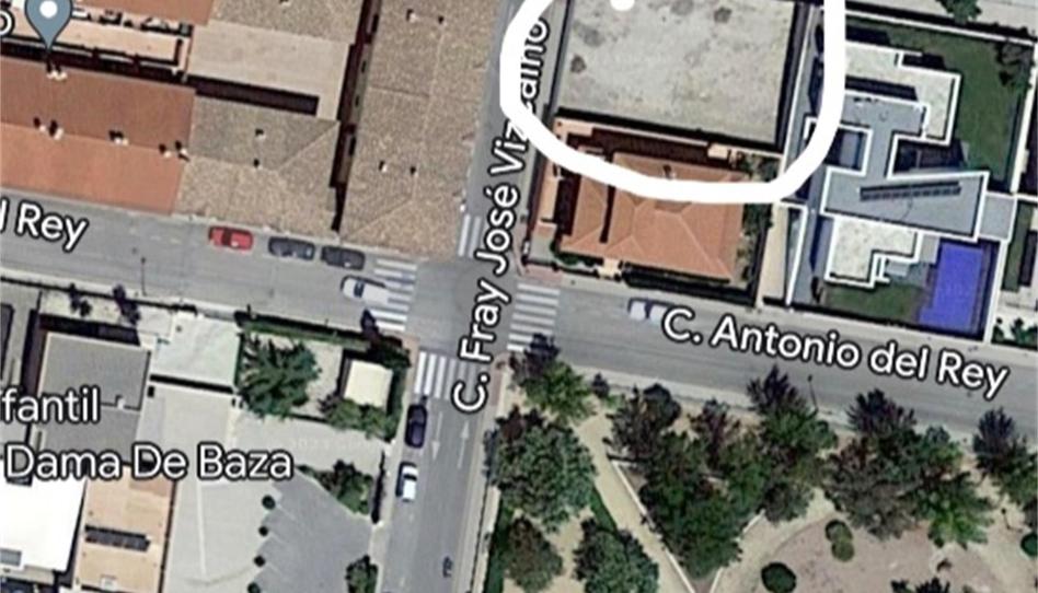 Urbanitzable en venda a Avenida José Salinas Espinar, 8, Baza, Granada - imatge 1 Foto 1 de Urbanitzable en venda a Avenida José Salinas Espinar, 8, Baza, Granada