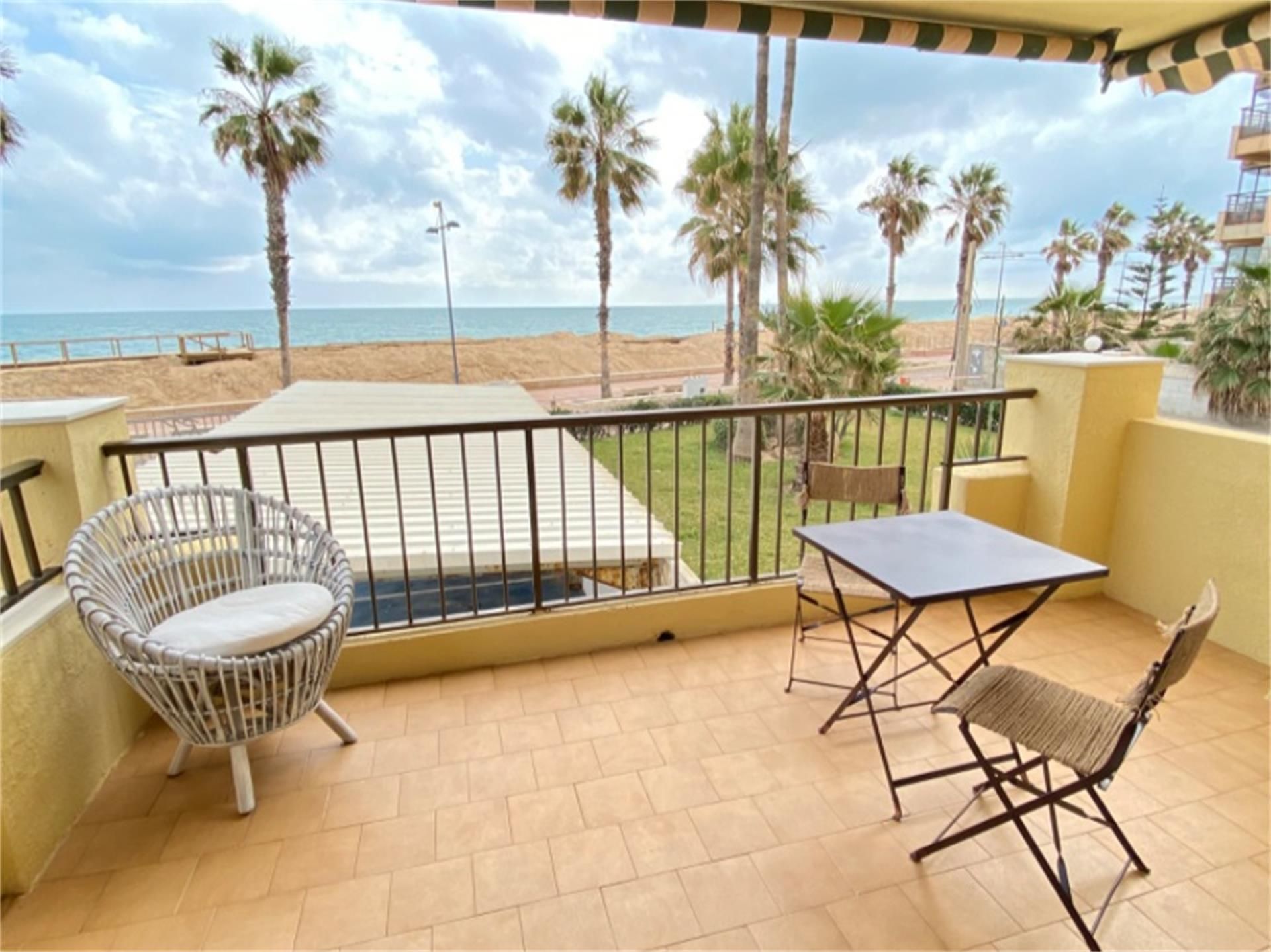 Terrace of Flat for sale in Peñíscola / Peníscola  with Air Conditioner, Heating and Swimming Pool