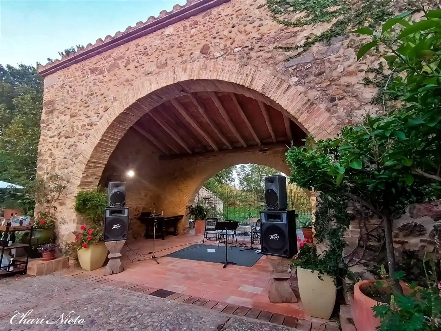 Country house zum Verkauf in Carrer Castellnou, 3, Peralada Terrasse von Country house zum Verkauf in Peralada mit Klimaanlage, Heizung und Privatgarten
