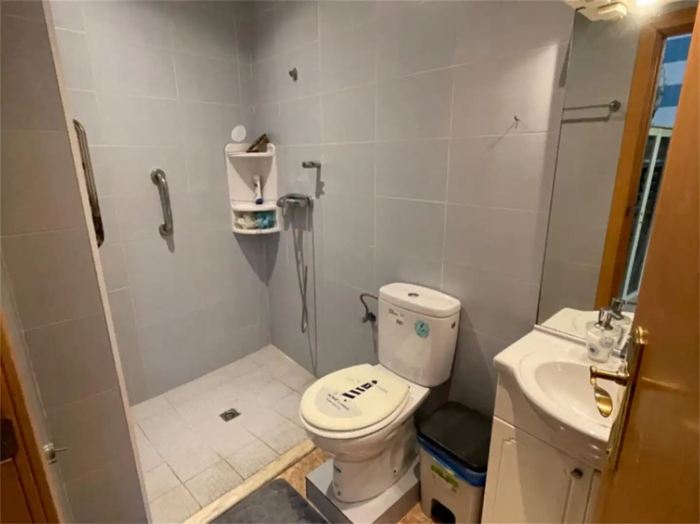 Badezimmer von Wohnung zum Verkauf in Sant Carles de la Ràpita mit Klimaanlage, Terrasse und Balkon