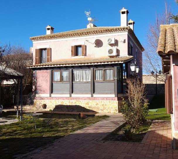 Photo 1 of Country house for sale in Calle Motilla del Palancar, Reyes Católicos - Paseo San Antonio, Cuenca