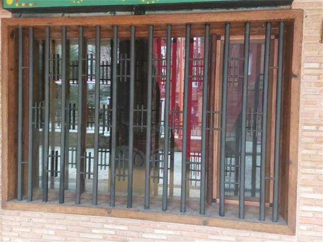 Local comercial en Alquiler en Plaza Reina Sofía en Alameda