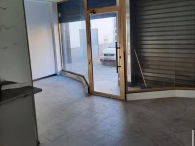 Local comercial en Alquiler en Avenida de Dílar, 41 en Barrio de Zaidín
