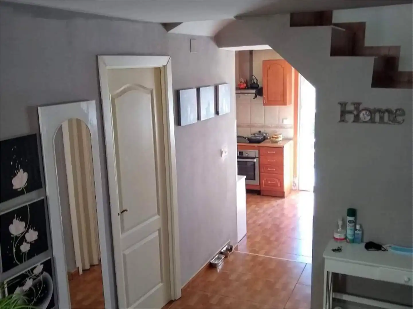 Casa adosada en venda a Calle Callizo, 15, Aniñón Cuina de Casa adosada en venda en Aniñón amb Jardí privat, Parquet i Terrassa