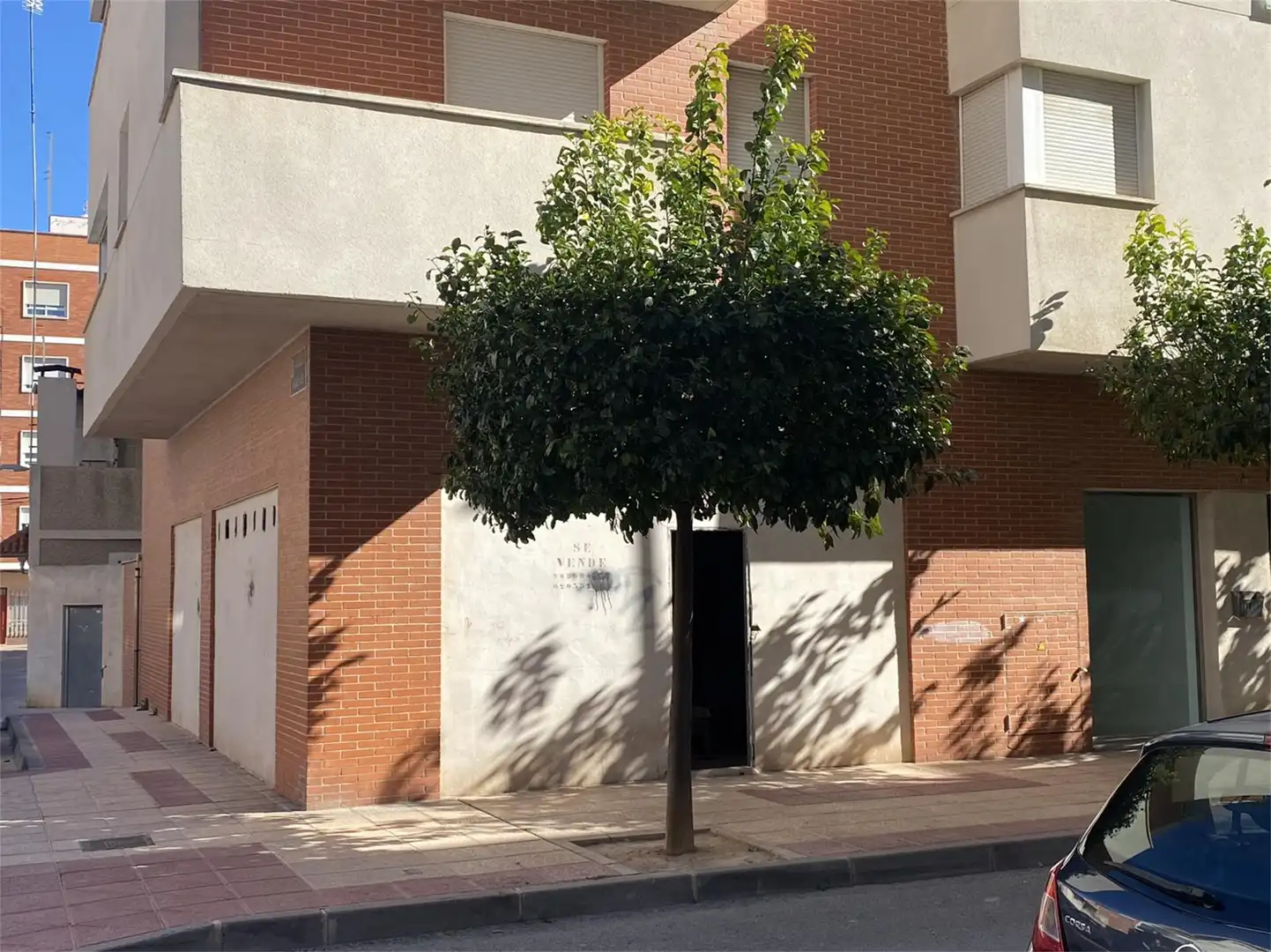 Vista exterior de Local en venta en Murcia