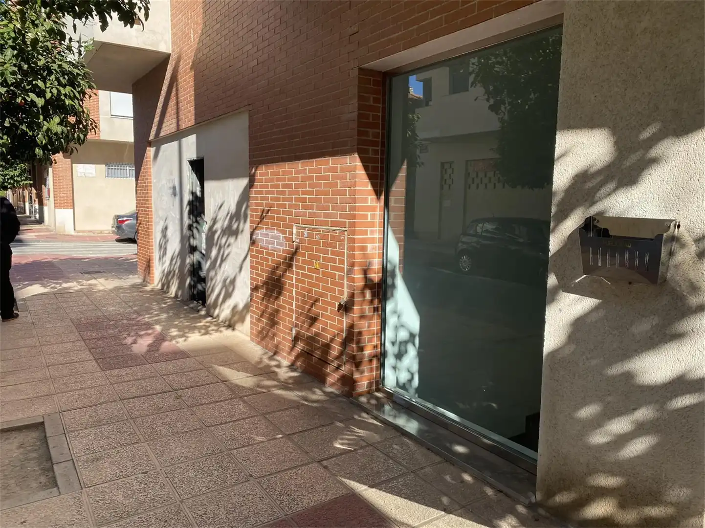 Vista exterior de Local en venta en Murcia