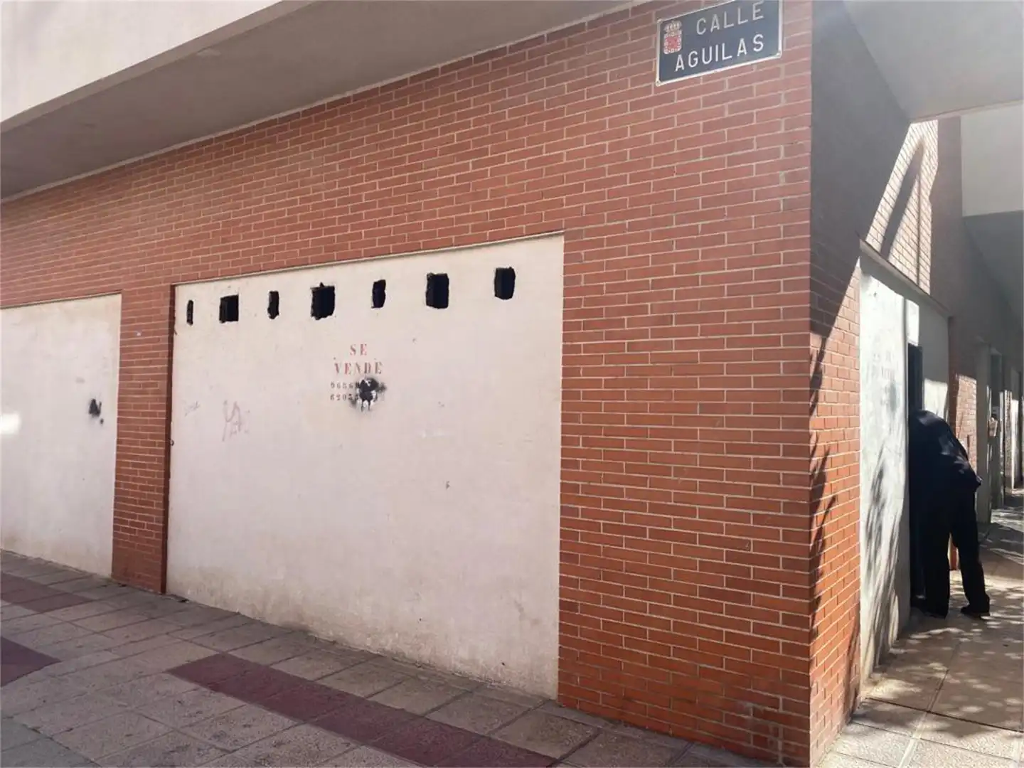 Vista exterior de Local en venta en Murcia