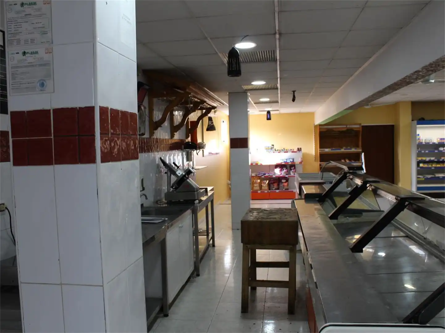 Local de alquiler en Catoira