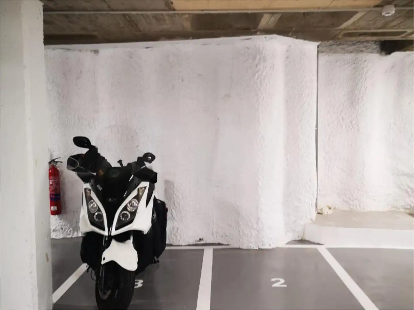 Parkplatz von Garage zur Miete in Boadilla del Monte