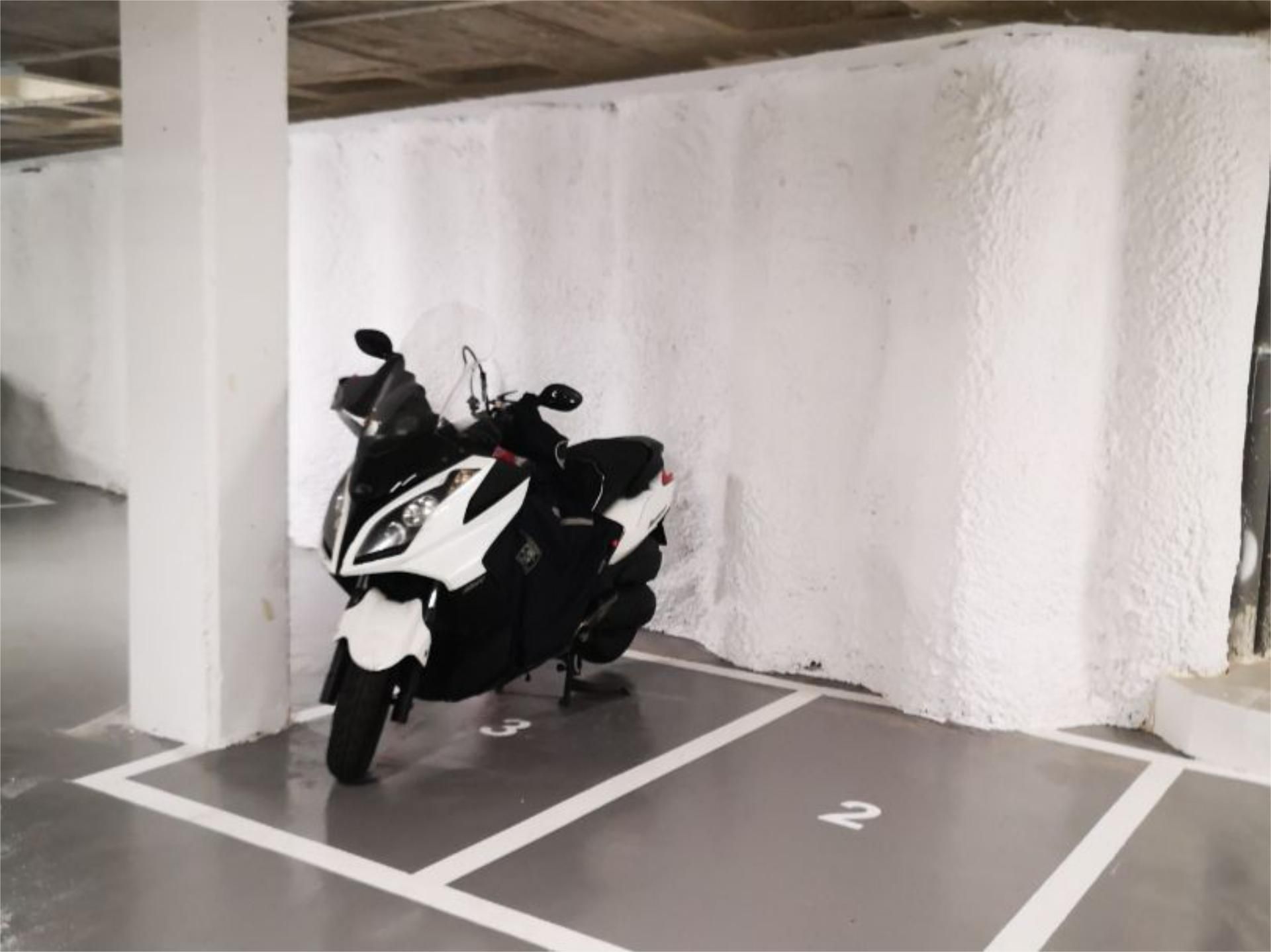 Parkplatz von Garage miete in Boadilla del Monte