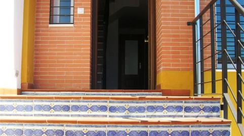 Foto 3 de Casa adosada en venda a Calle Cádiz, 32, El Valle, Lucena