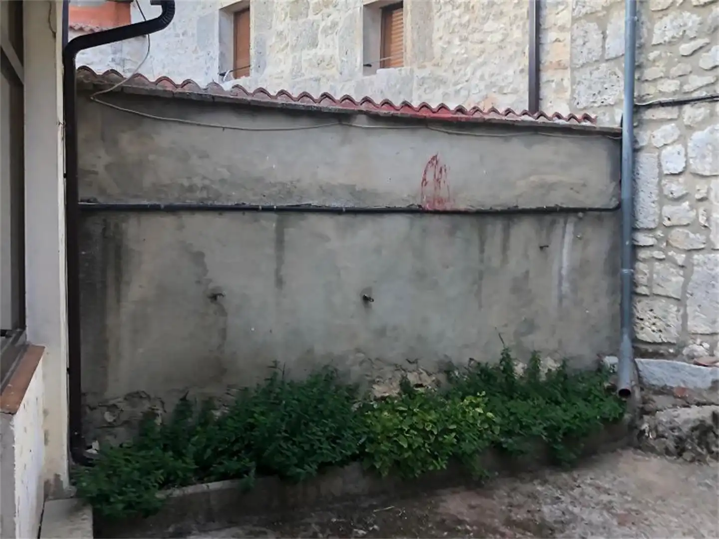 Einfamilien-Reihenhaus zum Verkauf in Calle Plaza, Oquillas Einfamilien-Reihenhaus zum Verkauf in Oquillas mit Möbliert