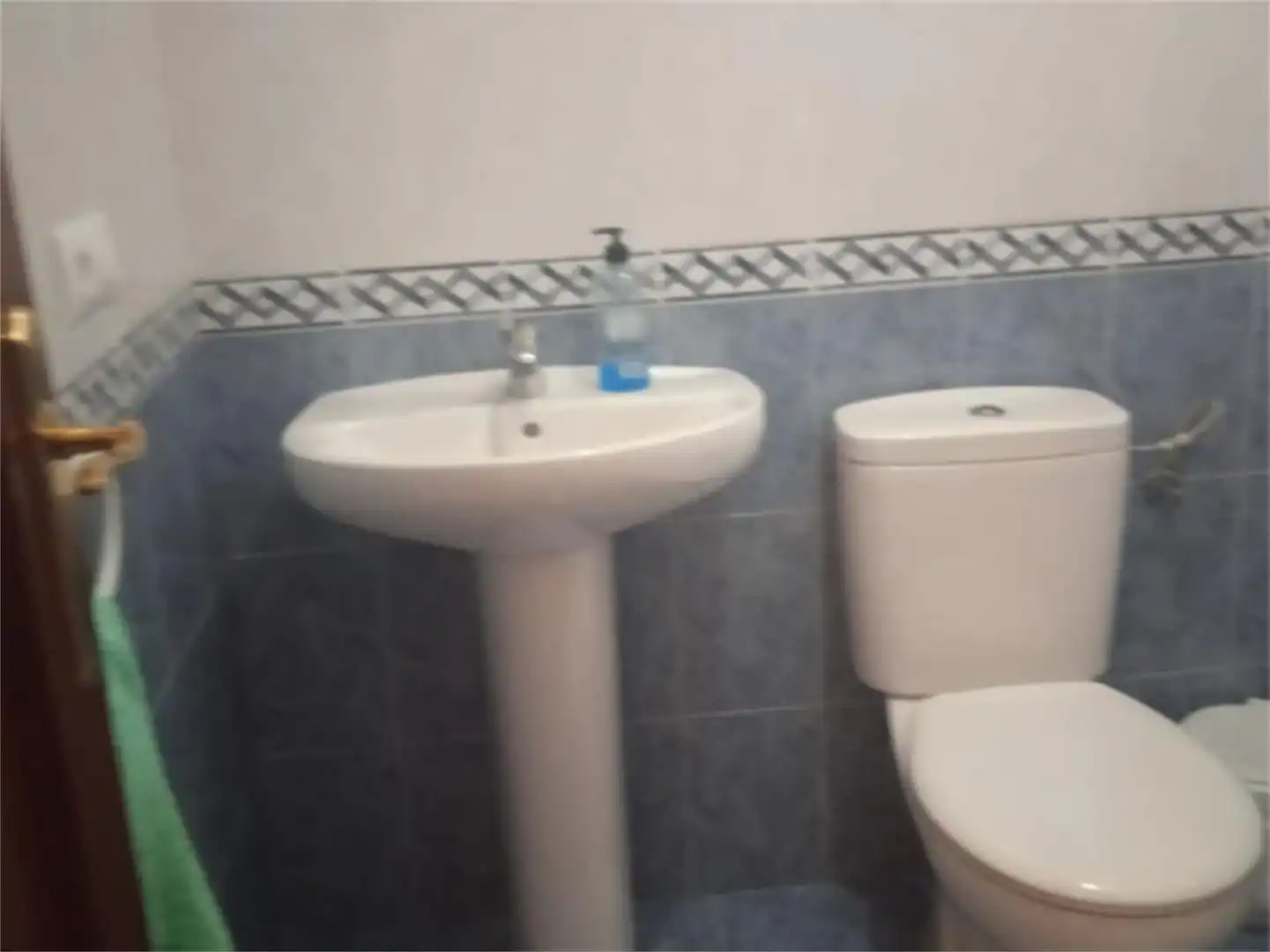 Piso en venta en Calle Blas Infante, 48, Rute Baño de Piso en venta en Rute con Jardín privado y Amueblado