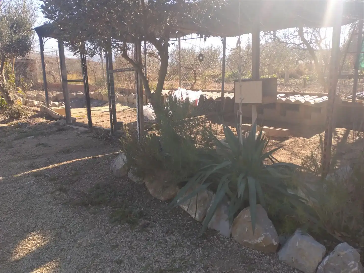 Finca rústica en venta en Sax Jardín de Finca rústica en venta en Sax con Aire acondicionado, Calefacción y Jardín privado