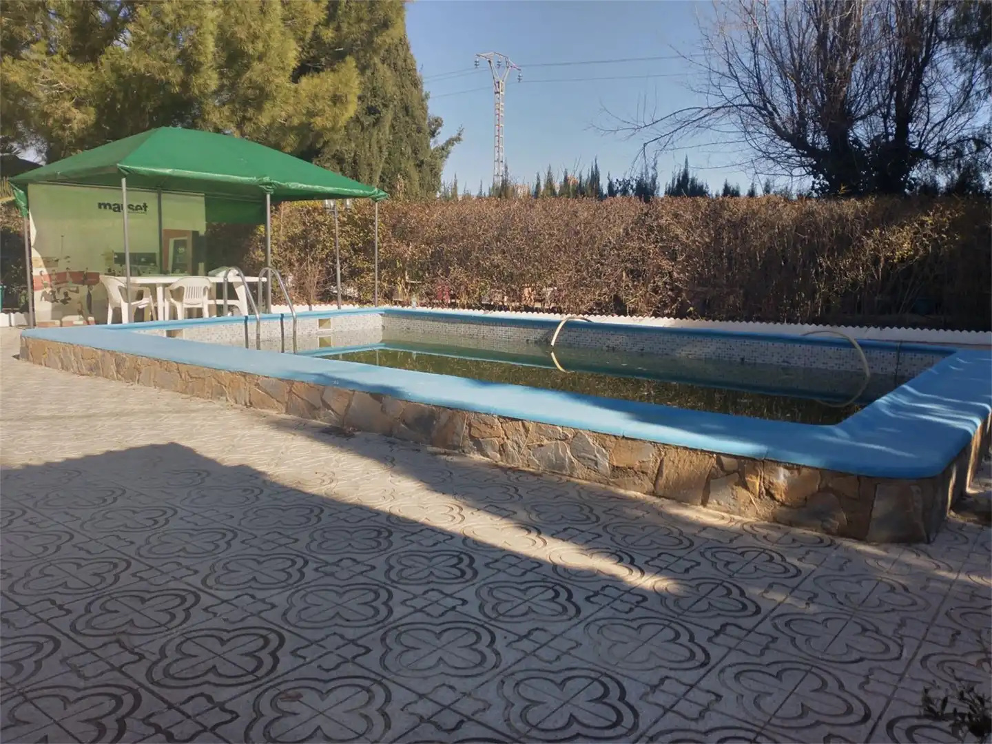 Finca rústica en venta en Sax Piscina de Finca rústica en venta en Sax con Aire acondicionado, Calefacción y Jardín privado