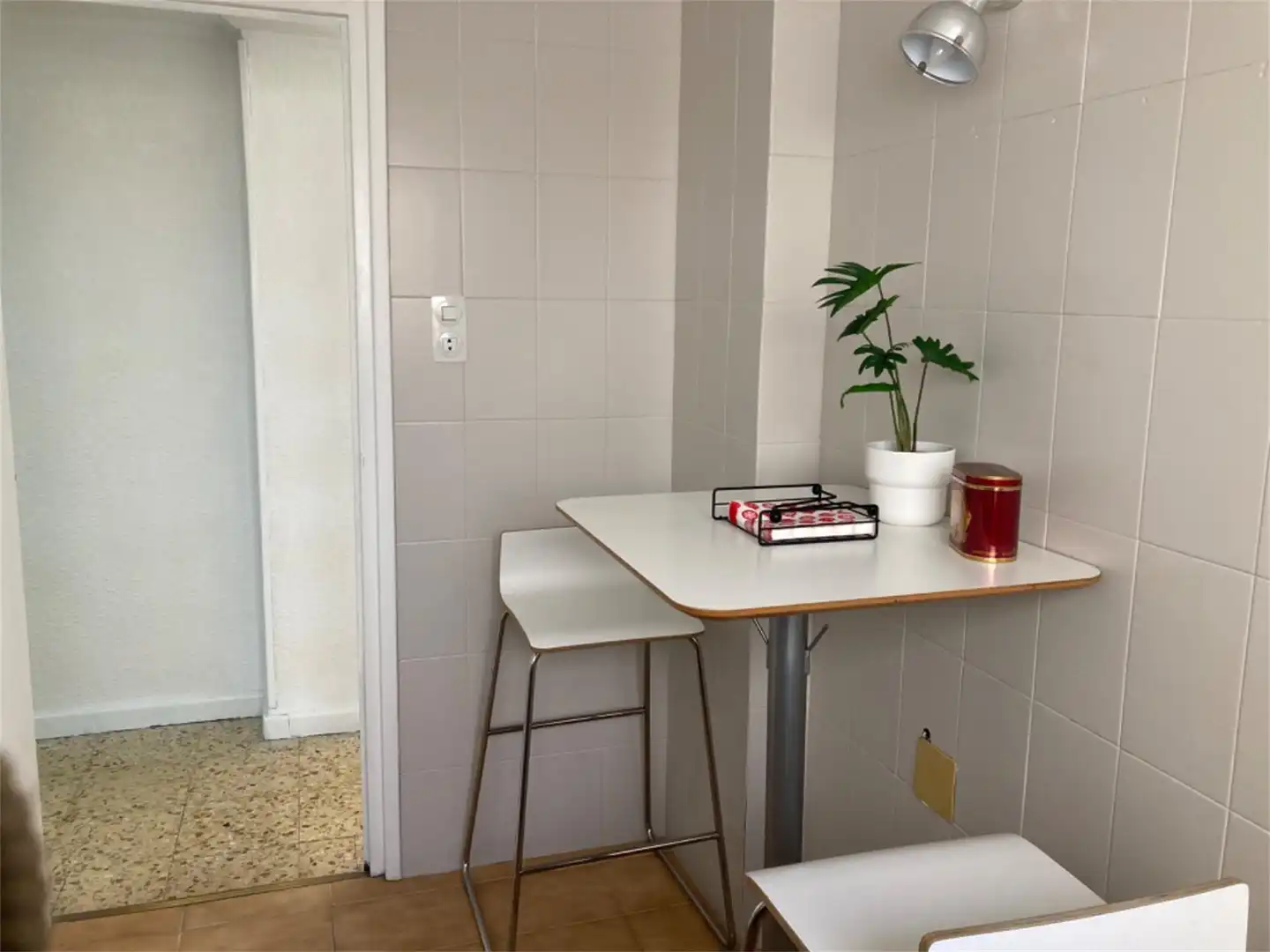 Oficina en venta en Calle Miguel Servet, 64, La Granja Comedor de Oficina en venta en Zaragoza con Calefacción y Amueblado