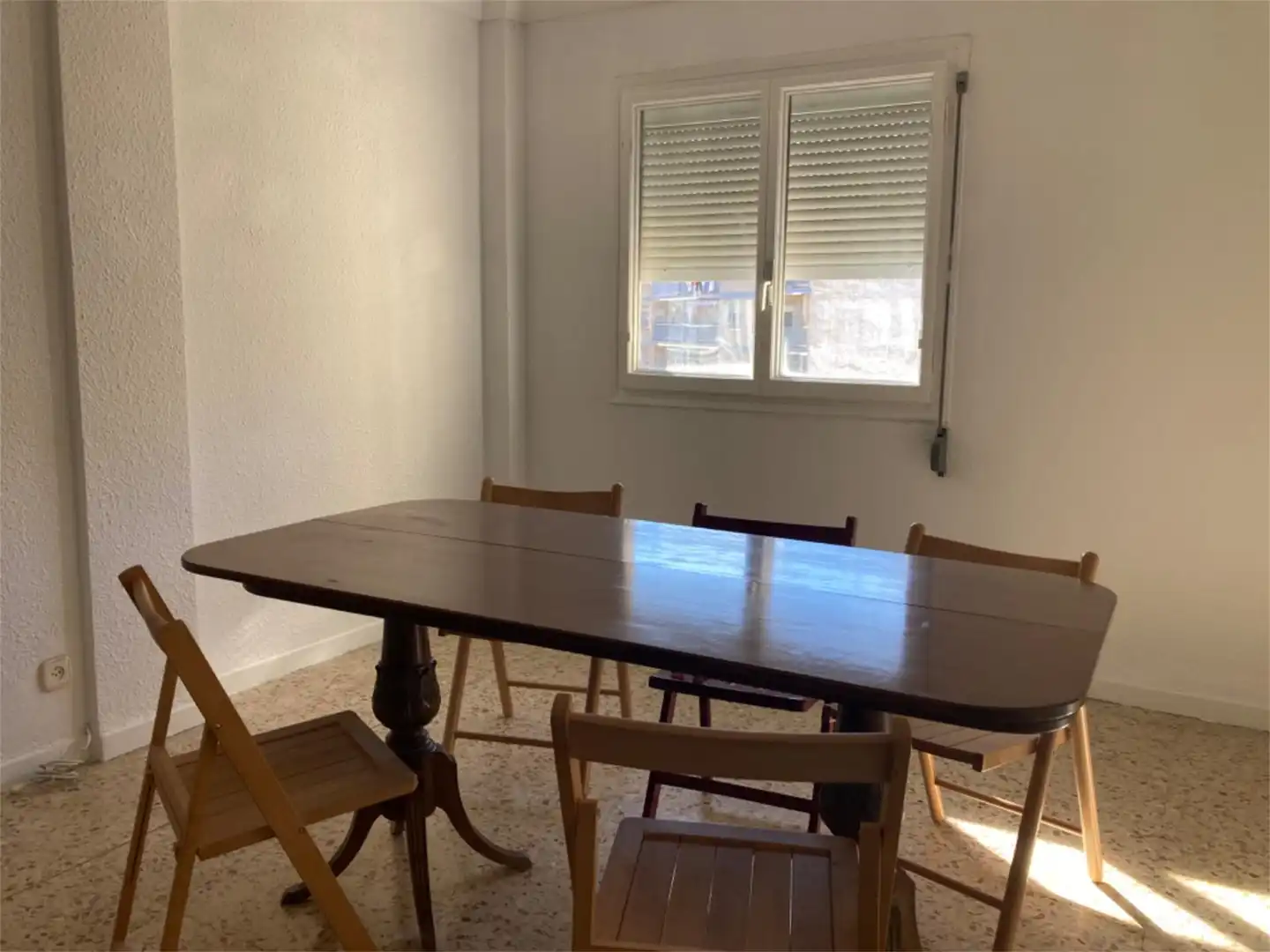 Oficina en venta en Calle Miguel Servet, 64, La Granja Comedor de Oficina en venta en Zaragoza con Calefacción y Amueblado