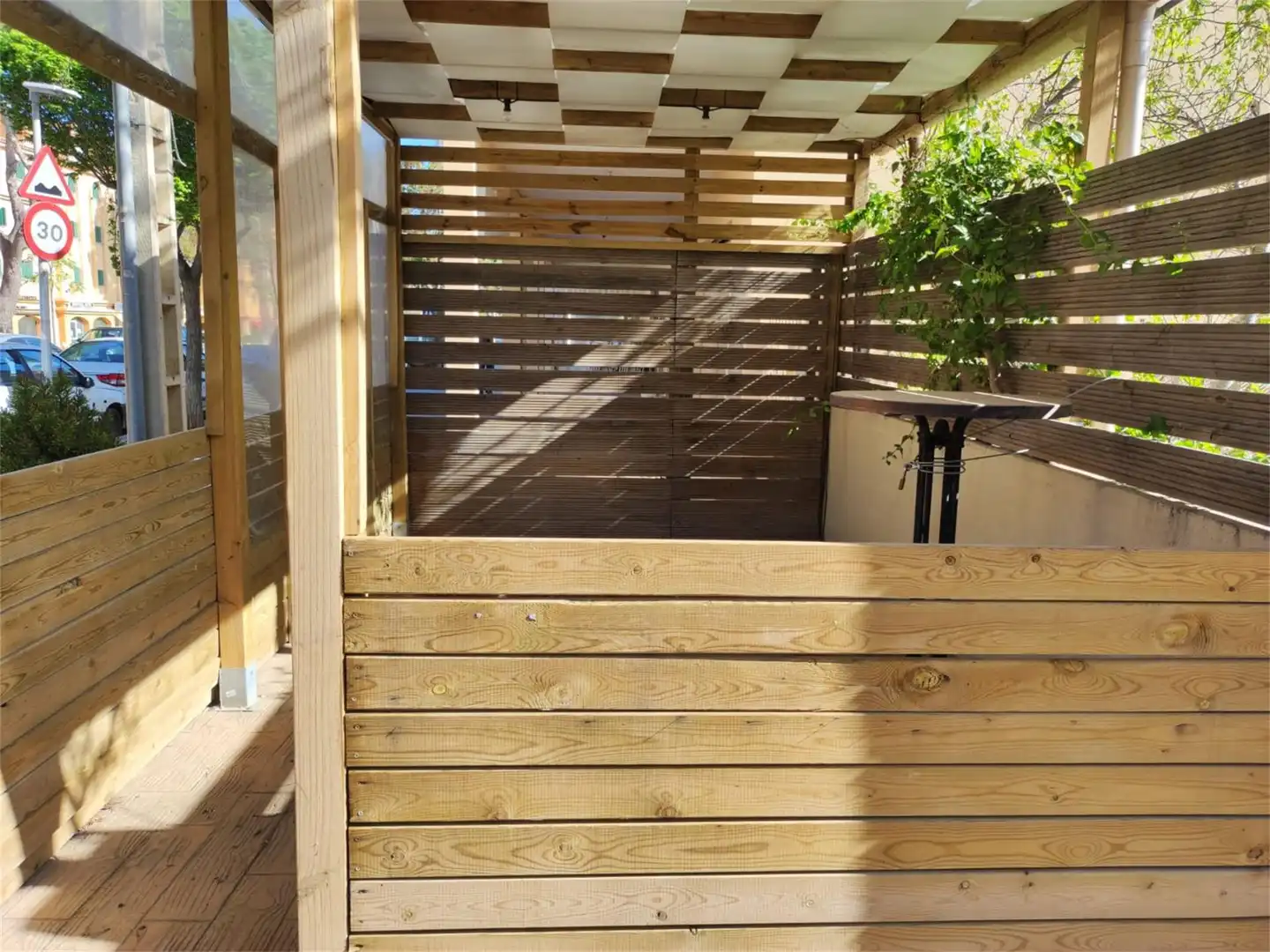 Erdgeschoss zum Verkauf in El Toro Terrasse von Erdgeschoss zum Verkauf in Calvià mit Klimaanlage, Heizung und Privatgarten