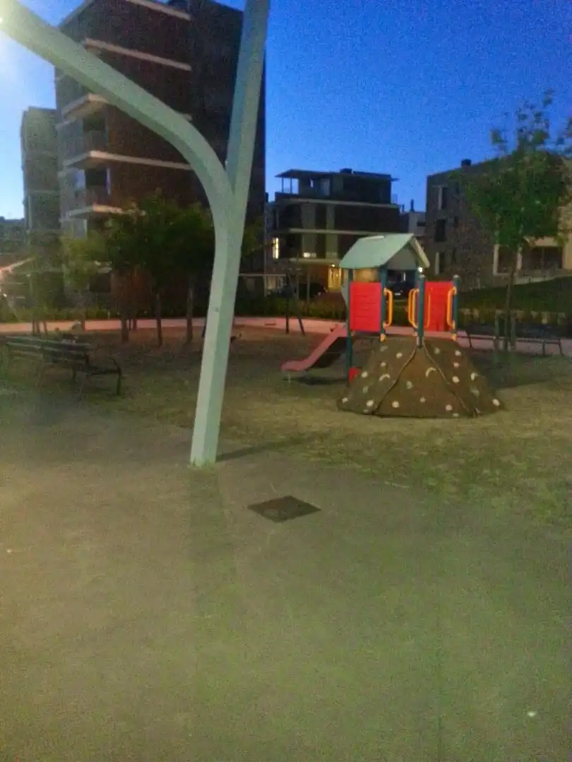 Parking de Dúplex en venta en Biescas con Terraza, Piscina y Balcón