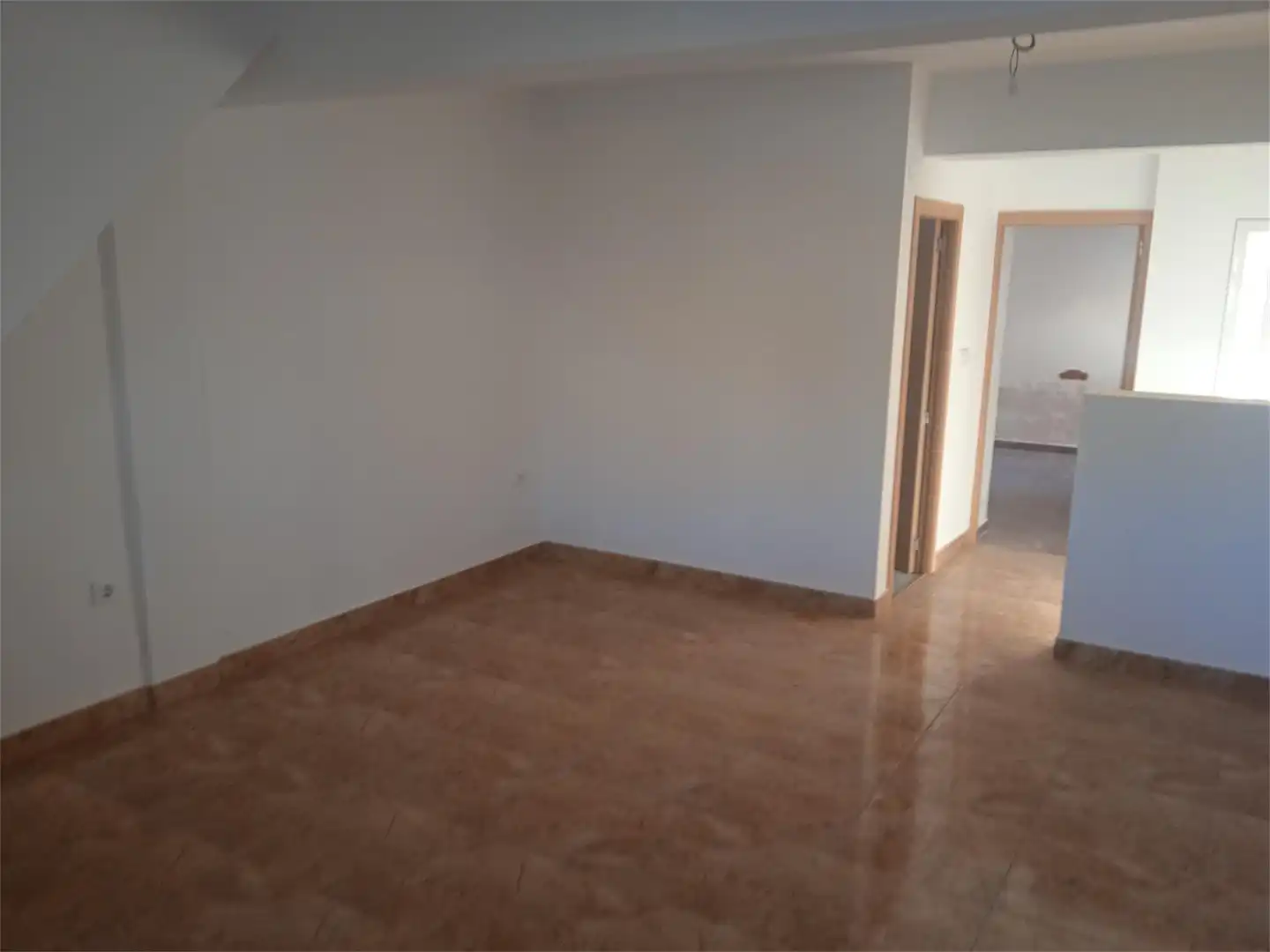 Casa adosada en venda en Abarán amb Balcó