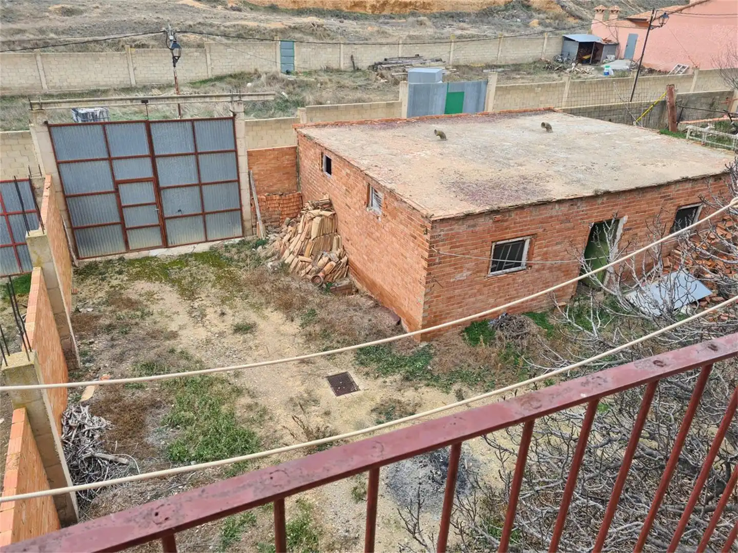 Detached homes for sale in Calle San José, Cella Detached homes for sale in Cella with Terrace and Balcony