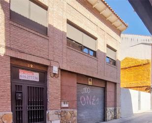 Vista exterior de Casa adosada en venda en Campo Real amb Terrassa