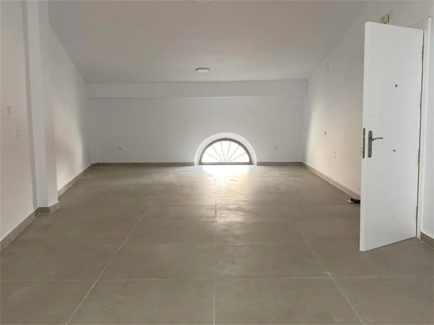 Büro zur Miete in Calle El Barrio, Centro Büro zur Miete in Calle El Barrio, Centro