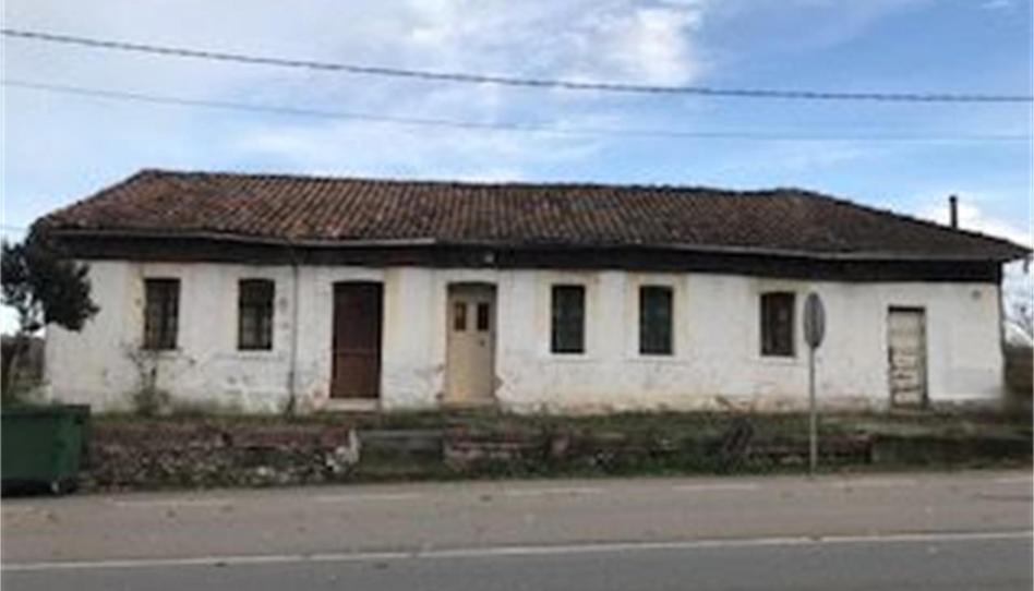 Foto 1 de Planta baixa en venda a Avenida Conde Santa Bárbara, 56, Lugones, Asturias