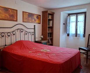 Dormitori de Casa adosada en venda en Bernedo amb Calefacció, Moblat i Rentadora