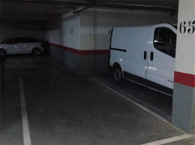 Garaje en Venta en Avenida Juan Carlos I en La Garena