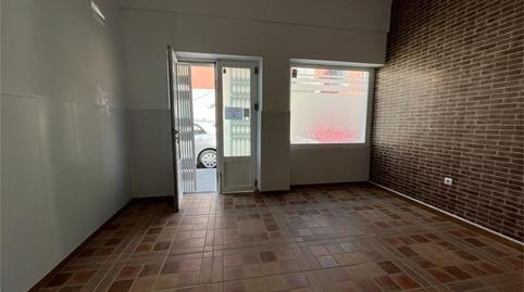 Premises to rent in Avenida Doctor Salvador Gallardo, 7, V Centenario - Piletas - Capuchinos, Cádiz - image 2 Photo 2 of Premises to rent in Avenida Doctor Salvador Gallardo, 7, V Centenario - Piletas - Capuchinos, Cádiz
