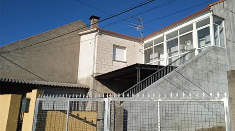 Foto 4 de Casa adosada en venta en Lugar Nocelo Da Pena, 129, Sarreaus, Ourense