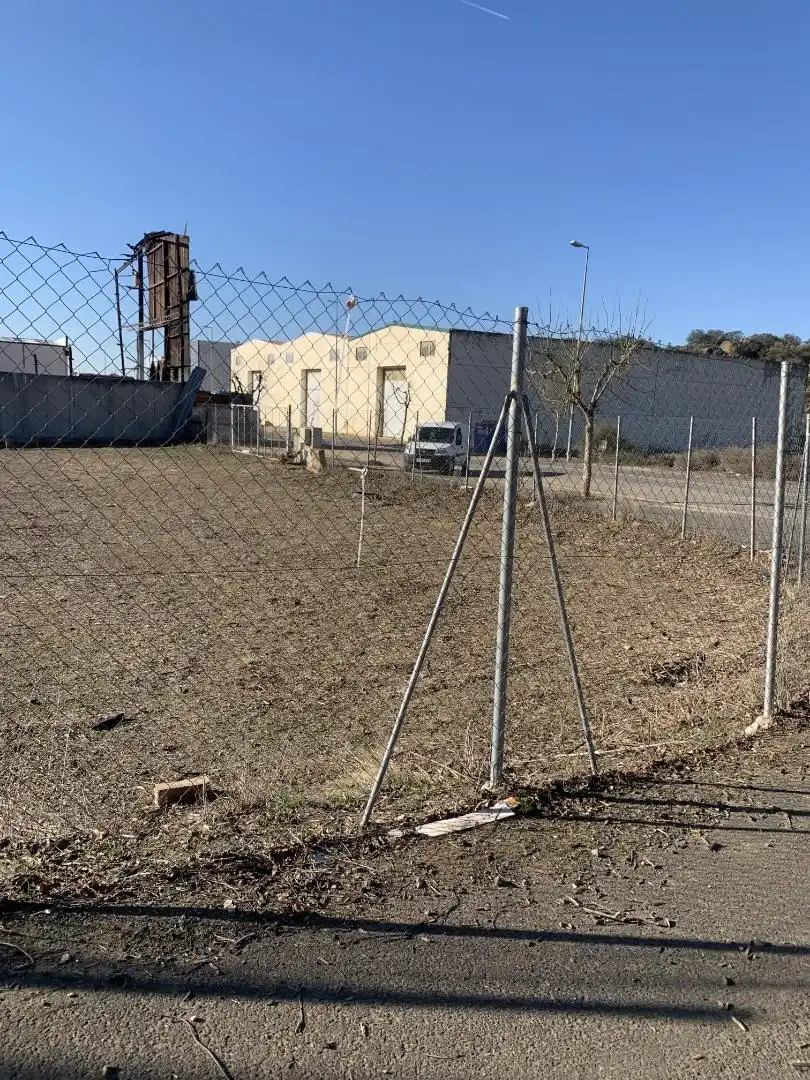 Fabrik Grundstücke zum Verkauf in Albelda
