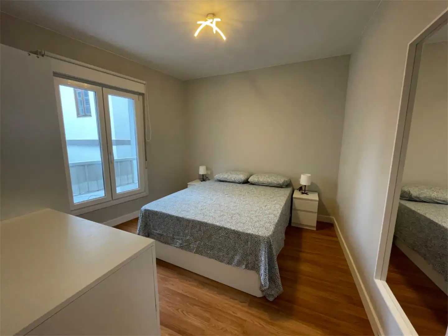 Bedroom of Flat for rent in Castro-Urdiales  with Heating and Furnished