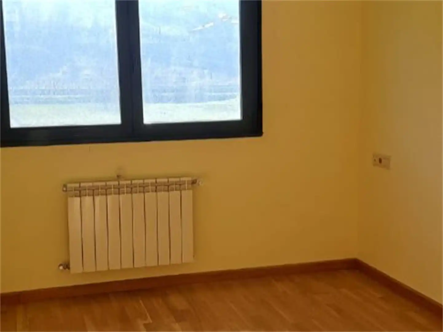 Flat for sale in Avenida do Bierzo, 74, O Barco de Valdeorras Bedroom of Flat for sale in O Barco de Valdeorras with Heating, Parquet flooring and Storage room