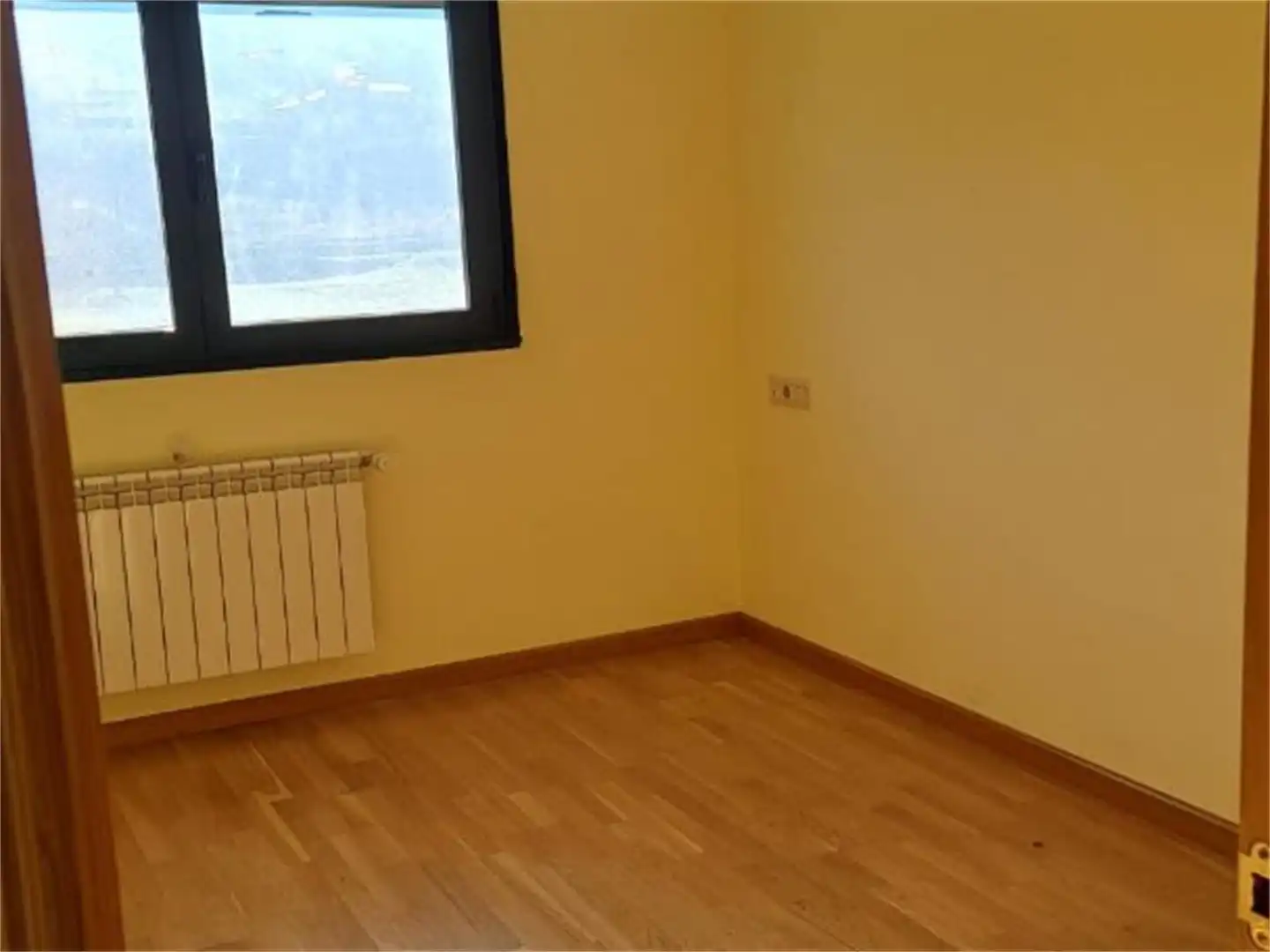 Flat for sale in Avenida do Bierzo, 74, O Barco de Valdeorras Bedroom of Flat for sale in O Barco de Valdeorras with Heating, Parquet flooring and Storage room