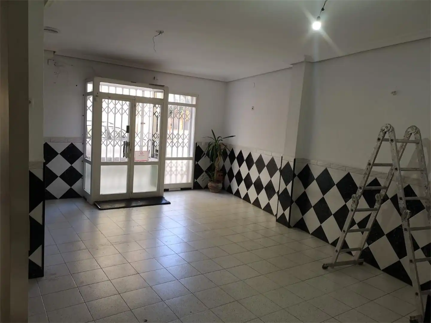 Casa adosada en venta en Calle Torre Capel, 2, Baza Casa adosada en venta en Baza con Aire acondicionado, Terraza y Balcón
