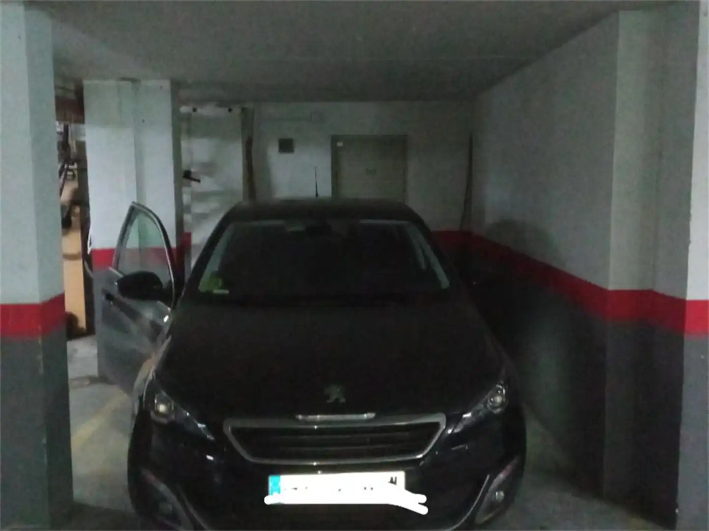 Parkplatz von Garage zum Verkauf in Valencia