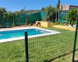 Piscina de Urbanitzable en venda en Salteras