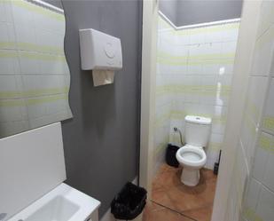 Badezimmer von Geschaftsraum miete in La Antilla