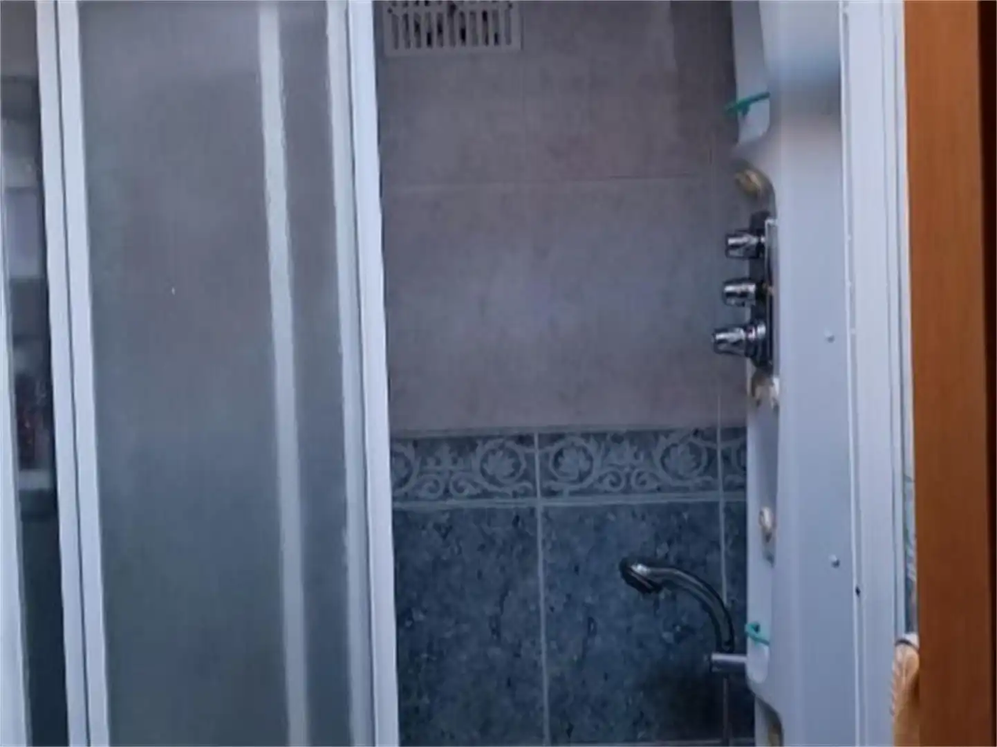Casa o xalet en venda a Calle Don José Corral, 6, Herrera de Pisuerga Bany de Casa o xalet en venda en Herrera de Pisuerga amb Calefacció, Traster i Piscina