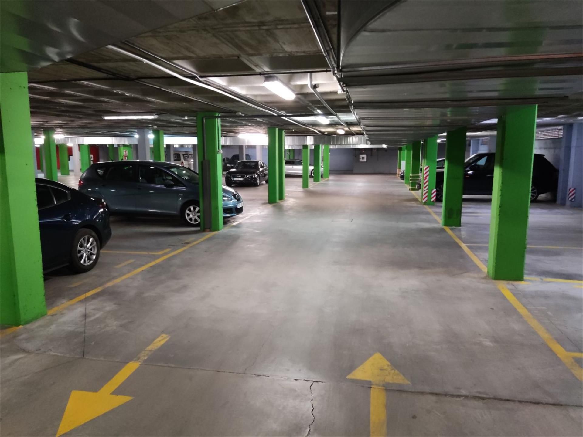 Parking of Garage to rent in  Madrid Capital