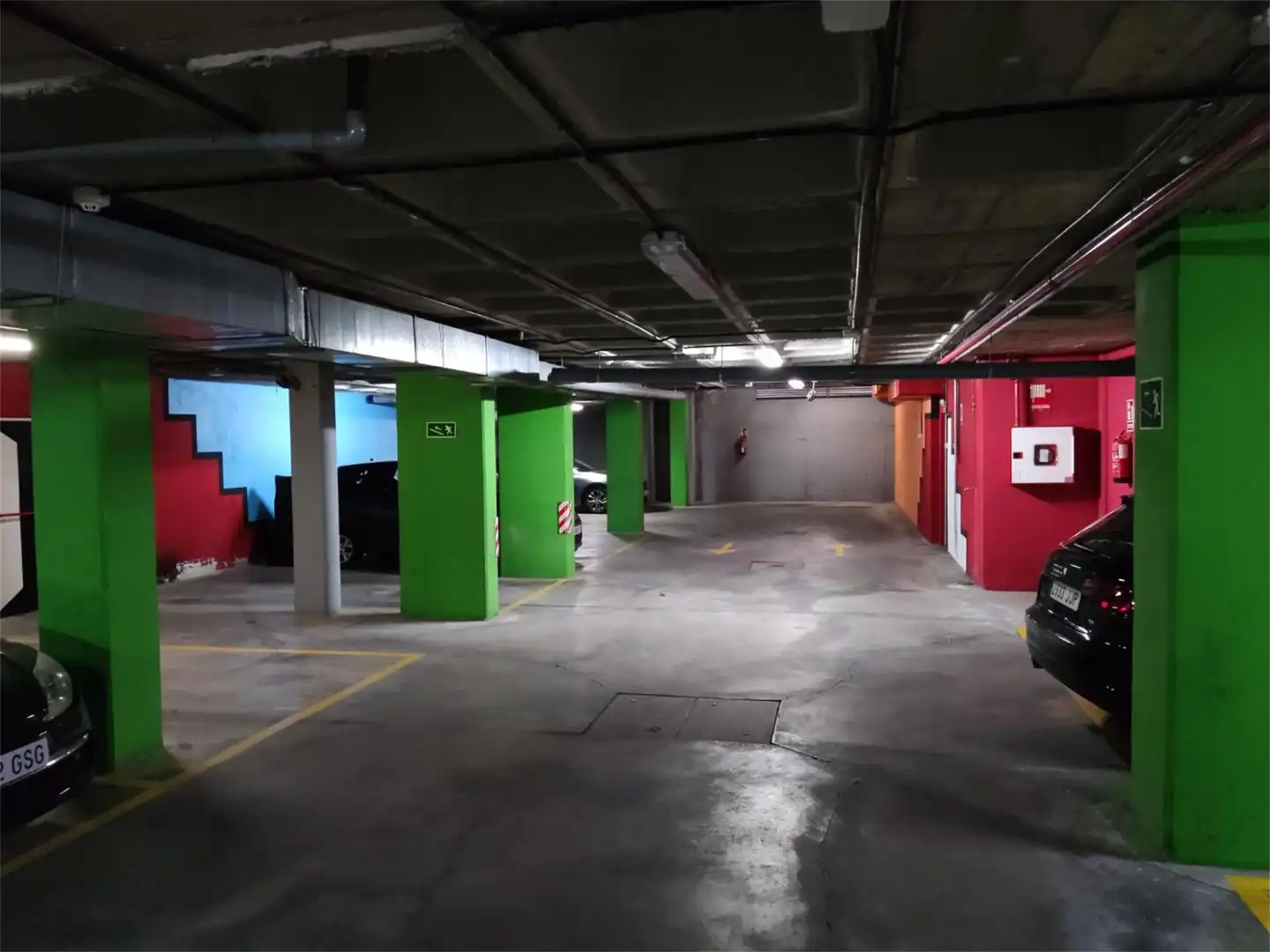 Parking of Garage for rent in Madrid