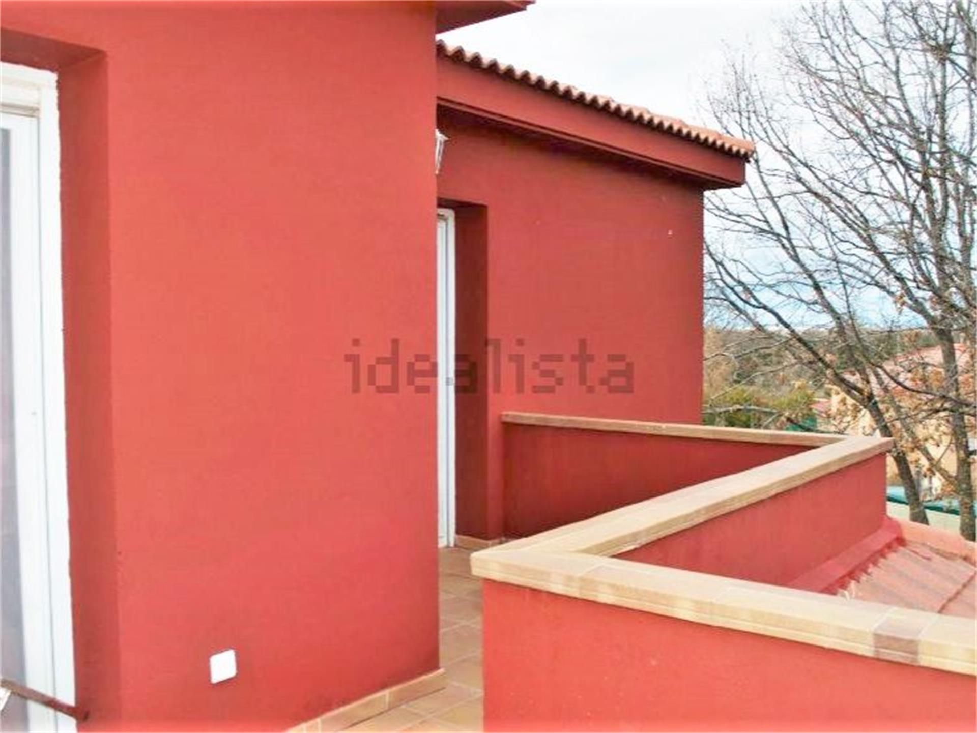 16 Homes and houses for sale at Fresno de Cantespino | fotocasa