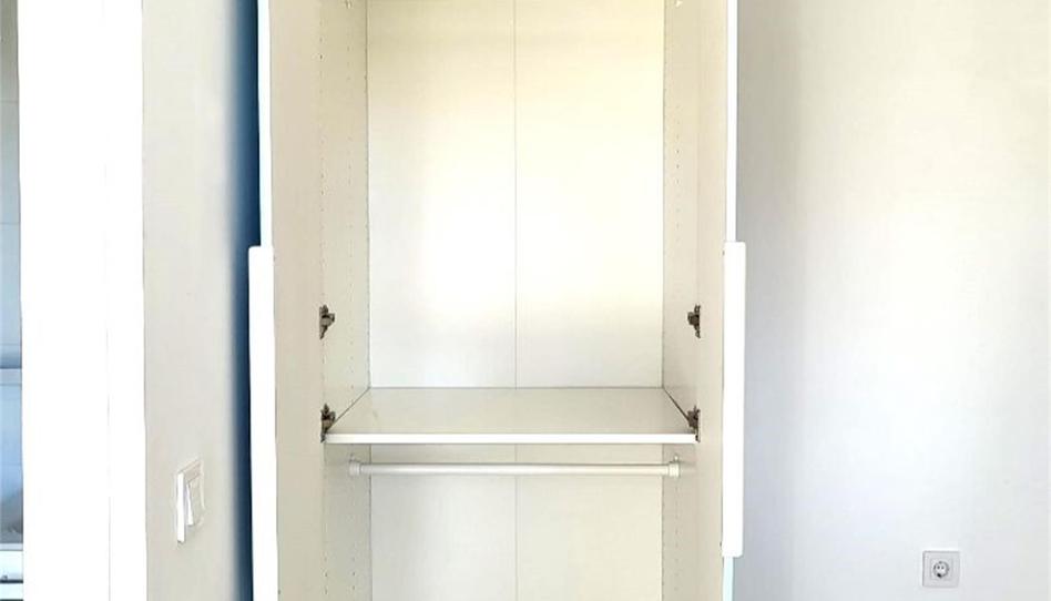 Foto 1 de Planta baixa en venda a Calle Madroño, 7, Serracines, Madrid