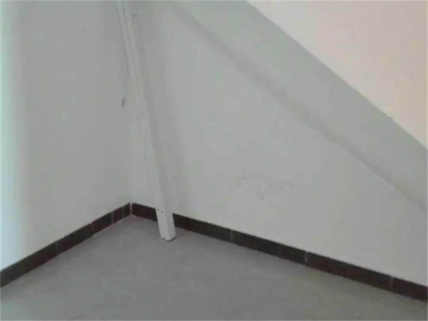 Büro zum Verkauf in Gerindote