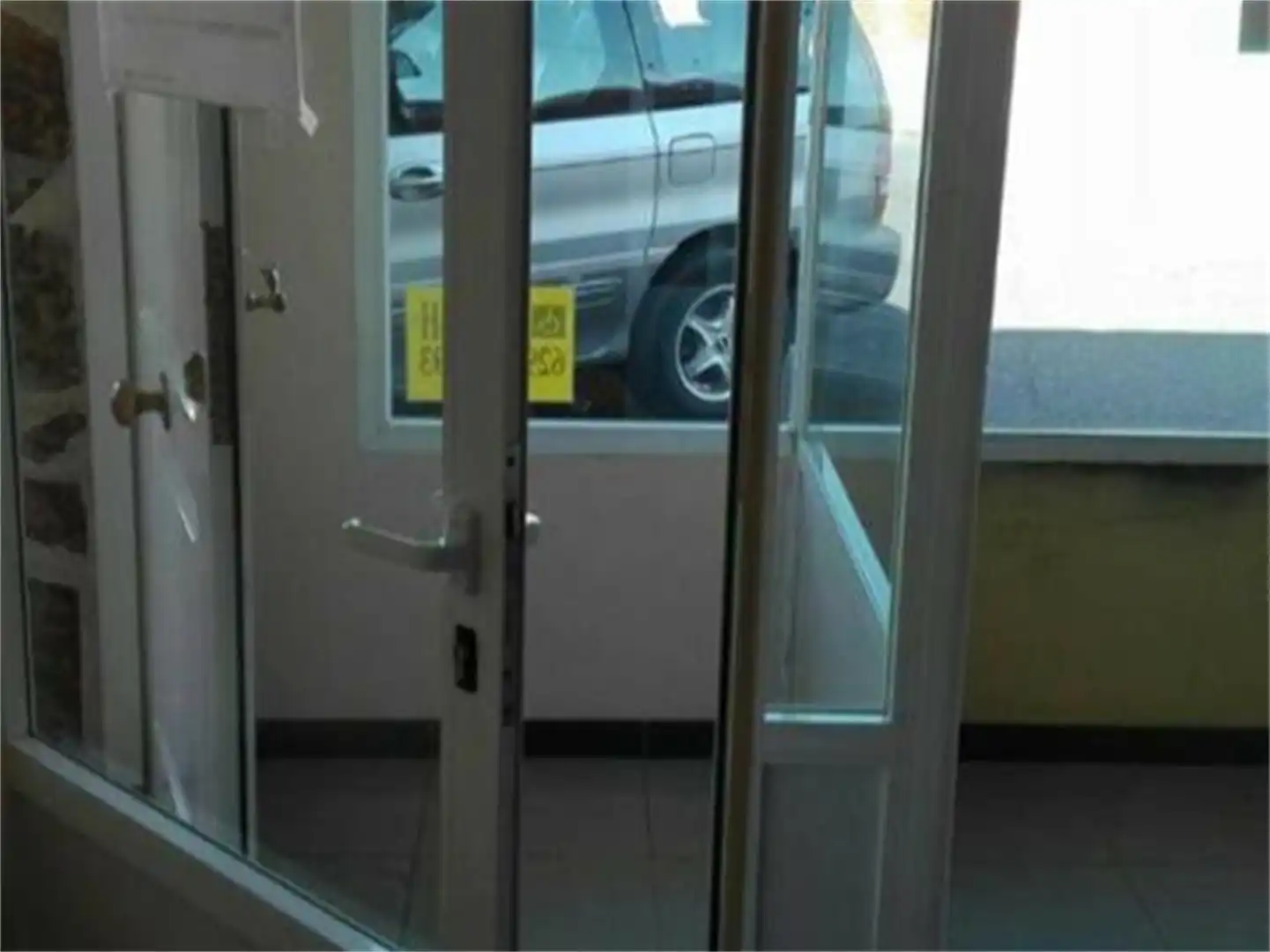 Büro zum Verkauf in Gerindote