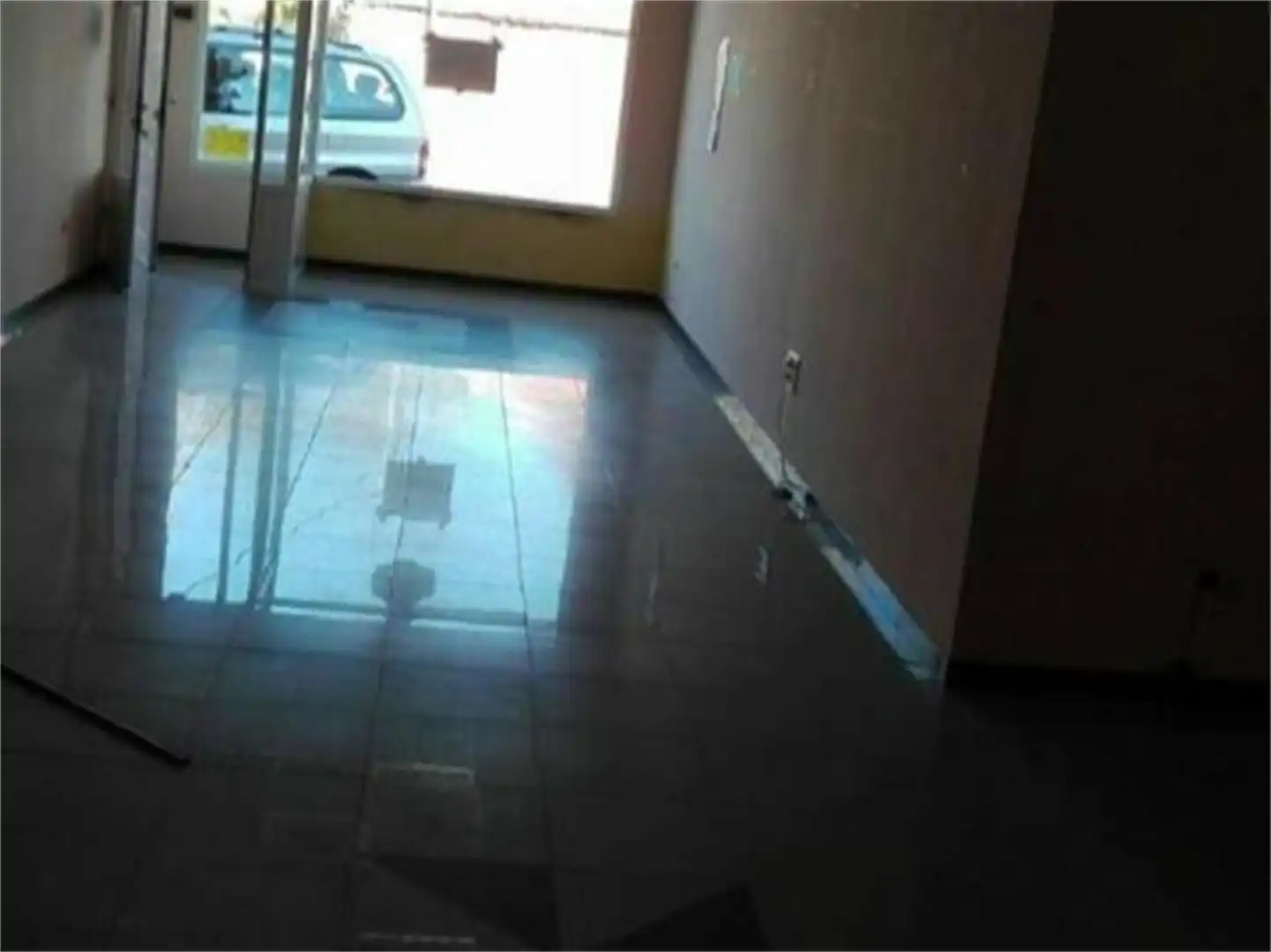 Büro zum Verkauf in Gerindote