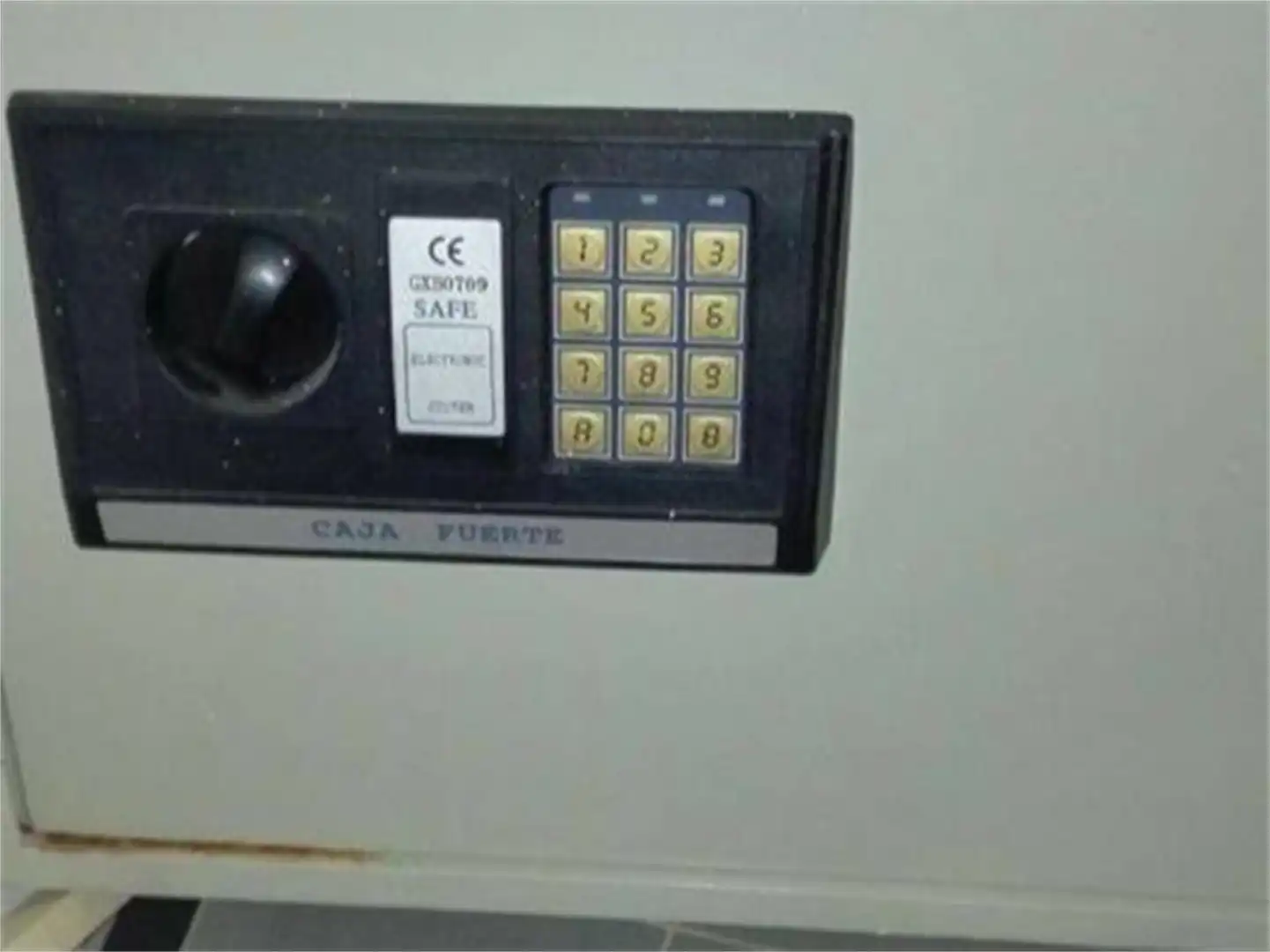 Büro zum Verkauf in Gerindote