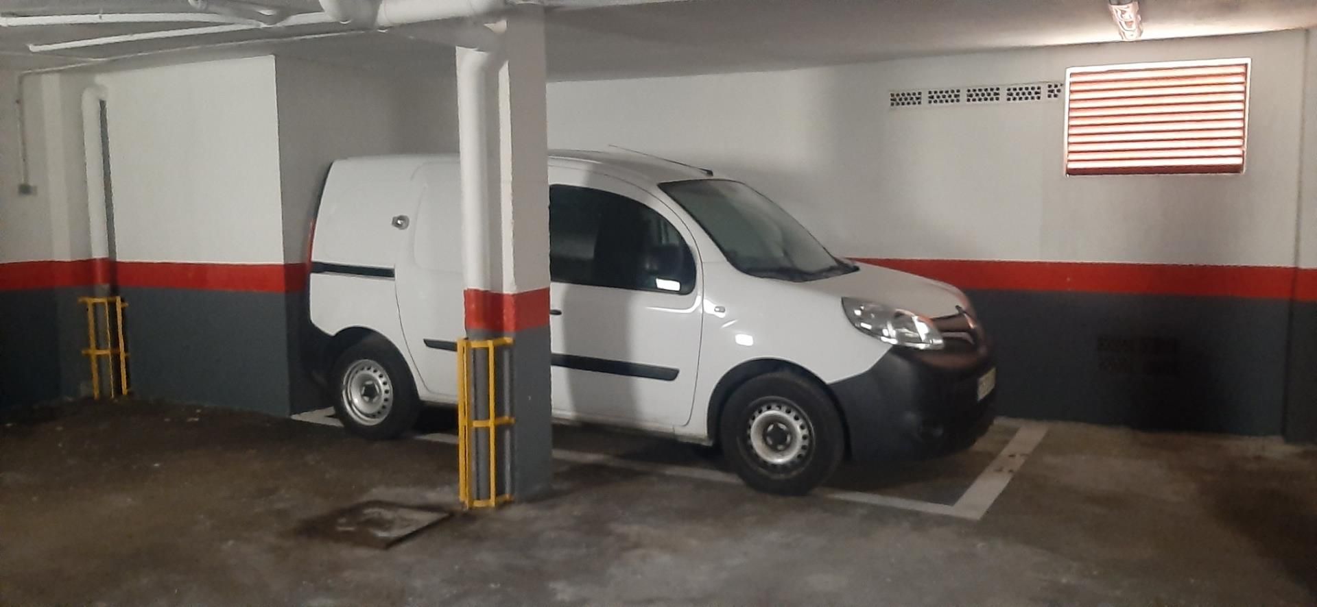 Aparcament de Garatge en venda en  Madrid Capital